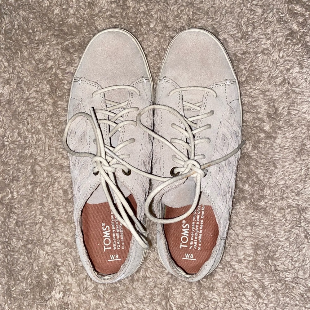 TOMS
